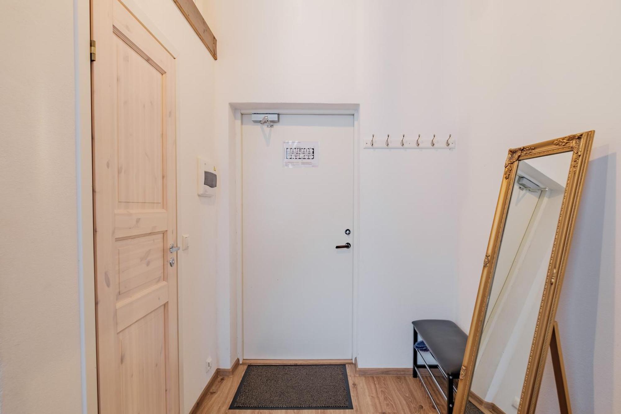 טרטו Filosoofi 1 Studio Apartments מראה חיצוני תמונה