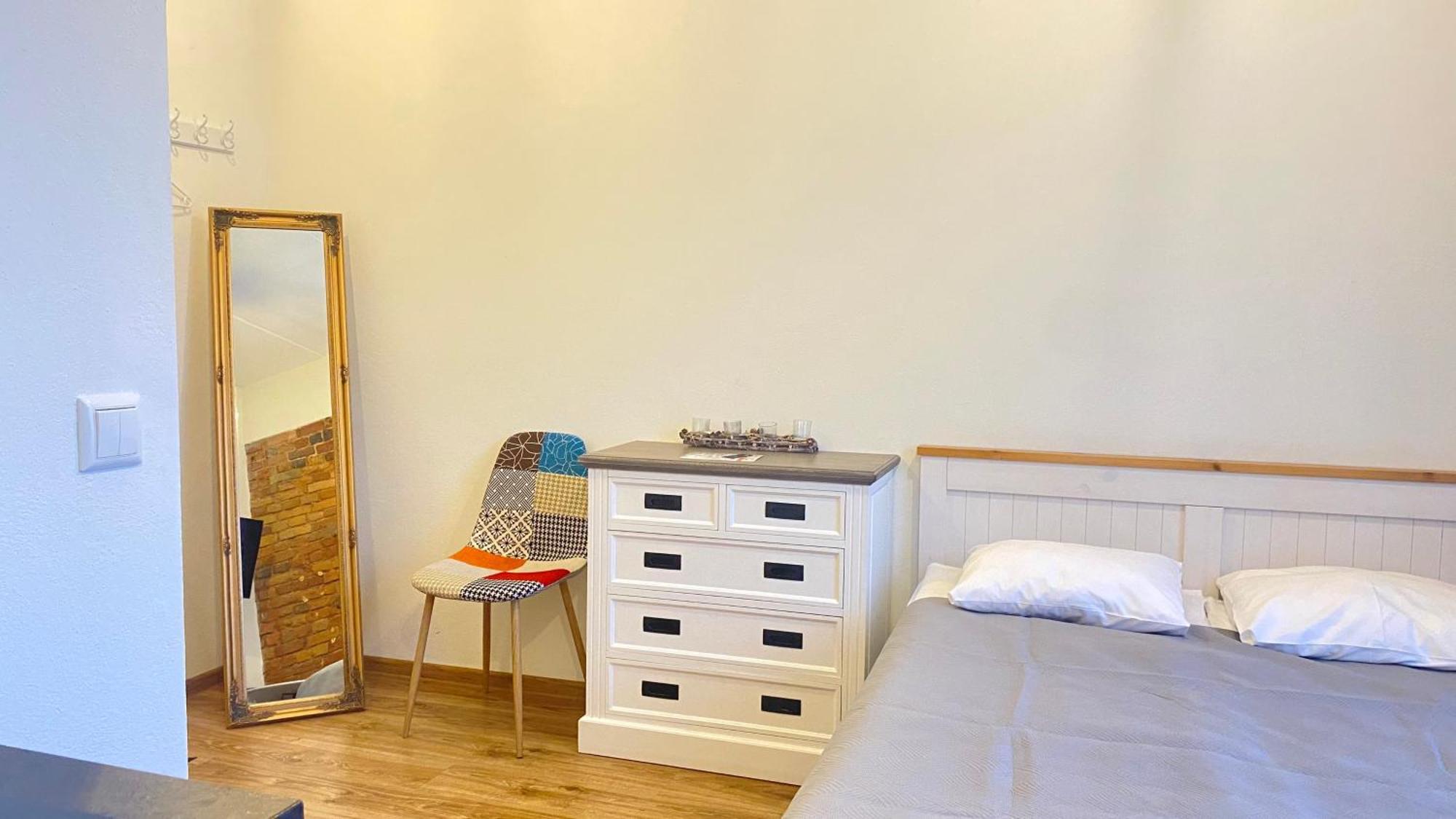 טרטו Filosoofi 1 Studio Apartments מראה חיצוני תמונה