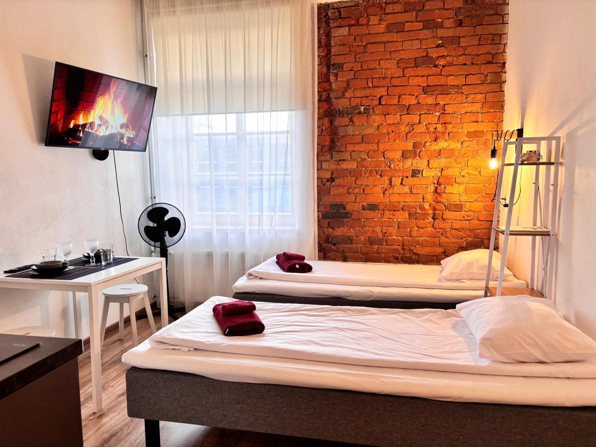 טרטו Filosoofi 1 Studio Apartments מראה חיצוני תמונה